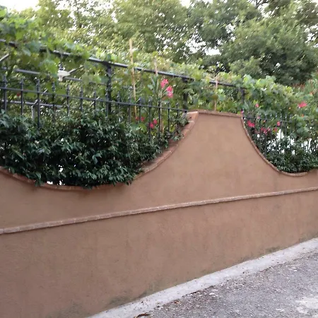 Cesalegreenways B&r Apartment